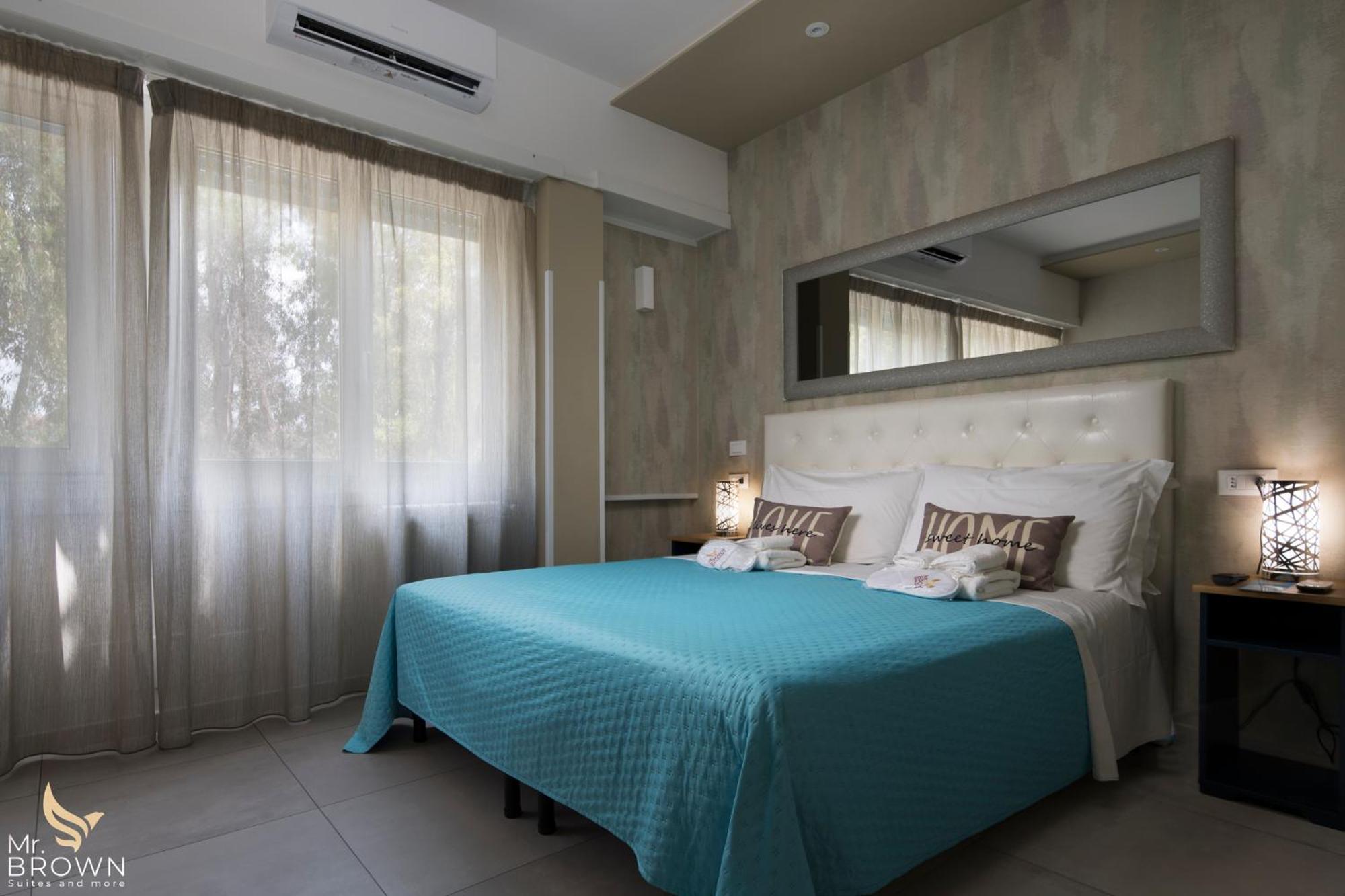 Mr Brown Home And Suites Рим Экстерьер фото
