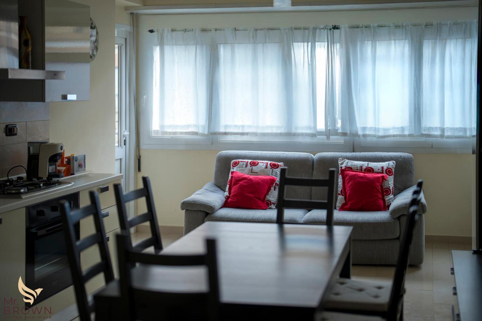 Mr Brown Home And Suites Рим Экстерьер фото